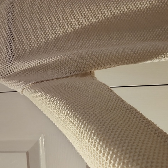 VINCE sweater scoop neck beige color long sleeve size m - Picture 2 of 4